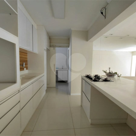 Apartamento à venda com 3 quartos, sendo 1 suíte, em Vila Romana, São Paulo, SP