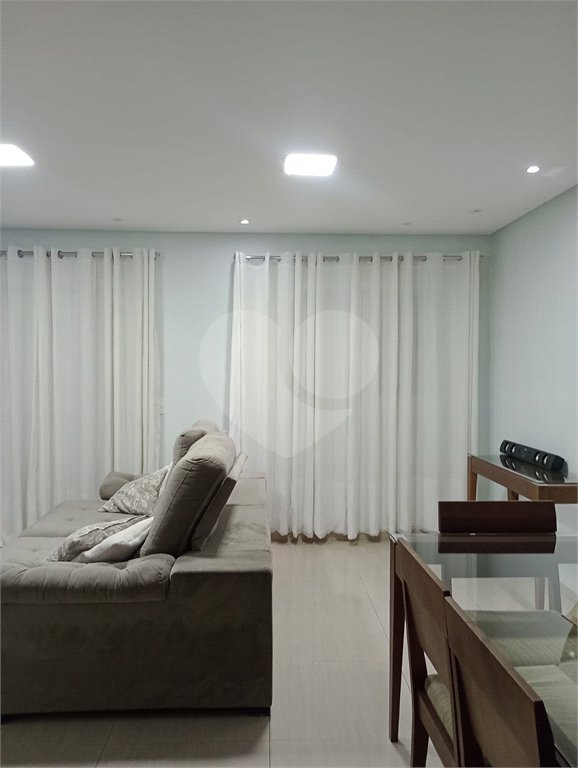 Casa à venda com 3 quartos, sendo 2 suítes, no condomínio Palmas do Tremembé, São Paulo - SP