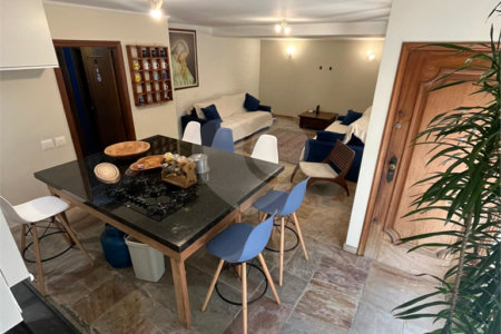 Sobrado à venda ou para alugar com 8 quartos, sendo 4 suítes, em Jardim Marajoara, São Paulo, SP