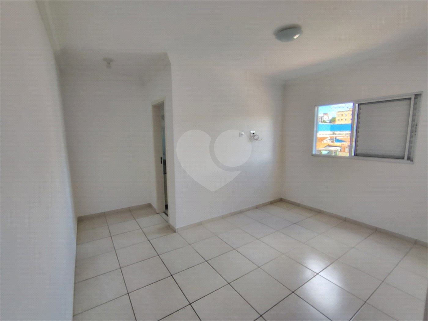 Apartamento à venda com 2 quartos, sendo 1 suíte,  em Jardim Alvinópolis, Atibaia, SP