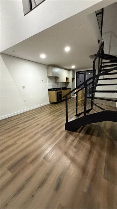 Casa à venda com 2 suítes no condomínio Gran Loft, Cotia - SP