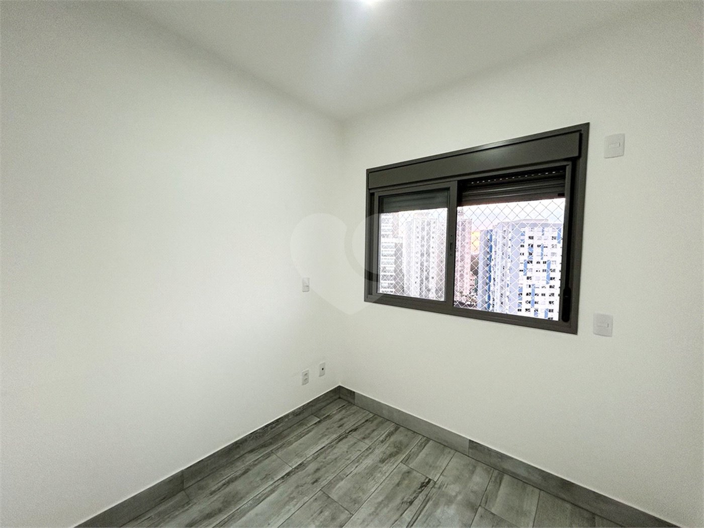 Apartamento à venda com 2 quartos, sendo 1 suíte,  em Vila Guarani (z Sul), São Paulo, SP