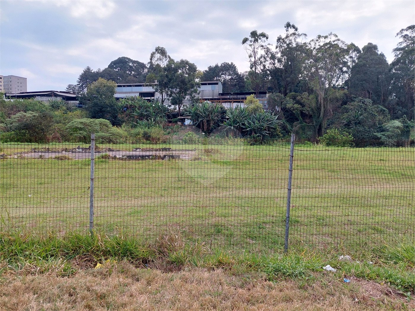 Terreno à venda em Jardim Gilda Maria, São Paulo, SP