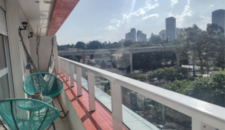Apartamento à venda com 2 suítes em Campo Belo, São Paulo, SP