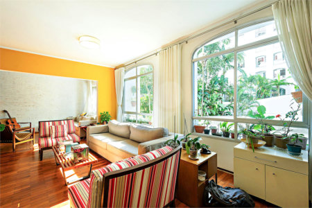 Apartamento à venda com 3 quartos, sendo 1 suíte,  em Jardim Marajoara, São Paulo, SP