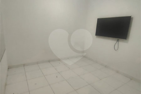 Casa à venda com 4 quartos, sendo 1 suíte, em Ivoturucaia, Jundiaí, SP