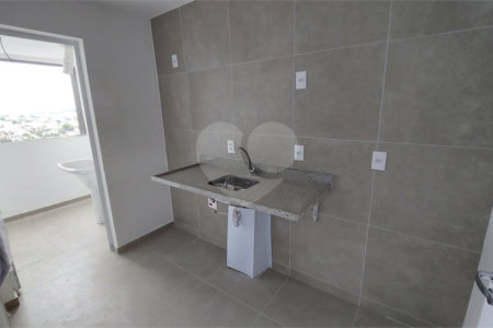 Apartamento à venda com 3 quartos, sendo 1 suíte,  em Butantã, São Paulo, SP