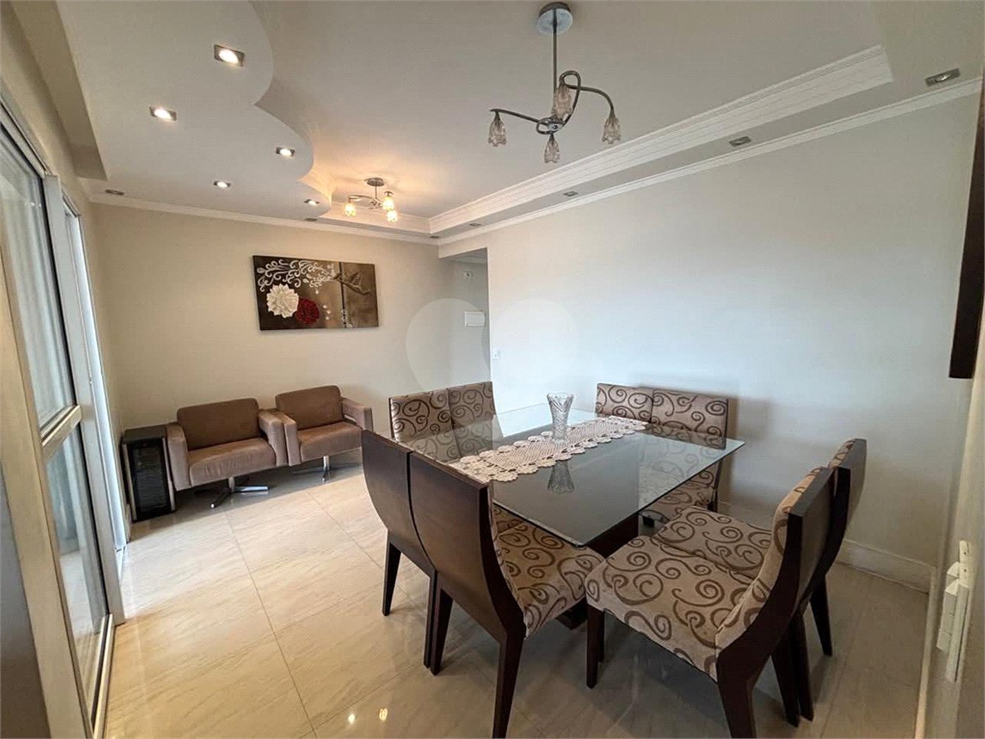Apartamento à venda com 2 quartos, sendo 1 suíte, em Vila Carrão, São Paulo, SP