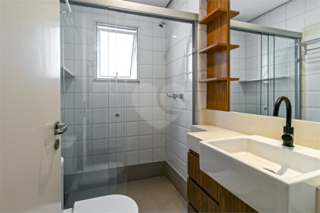 Casa à venda ou para alugar com 3 suítes no condomínio Palm Hill, São Paulo - SP