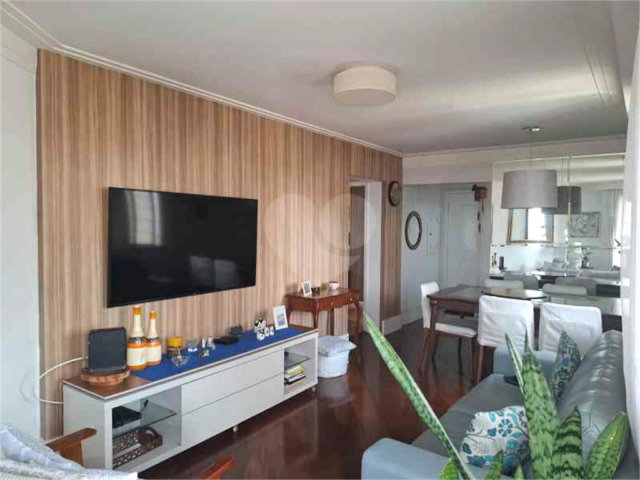Apartamento à venda com 3 quartos, sendo 1 suíte,  em Santana, São Paulo, SP