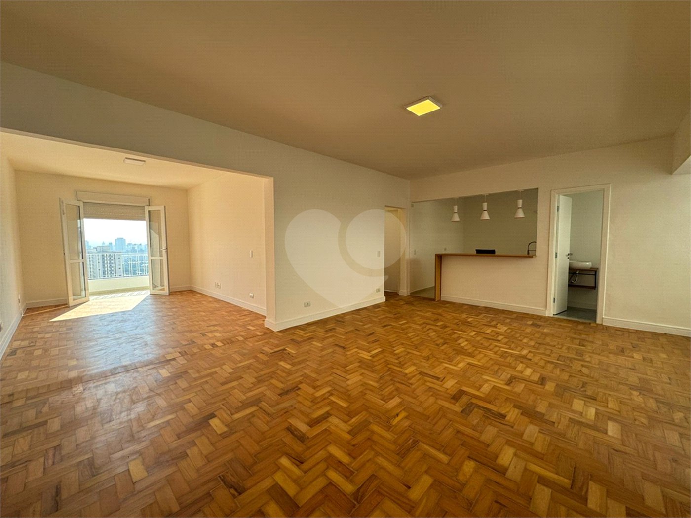 Apartamento à venda com 2 quartos, sendo 1 suíte, em Cambuci, São Paulo, SP