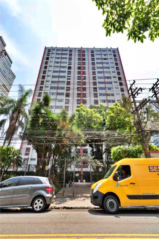 Apartamento à venda com 2 quartos em Vila Nova Conceição, São Paulo, SP