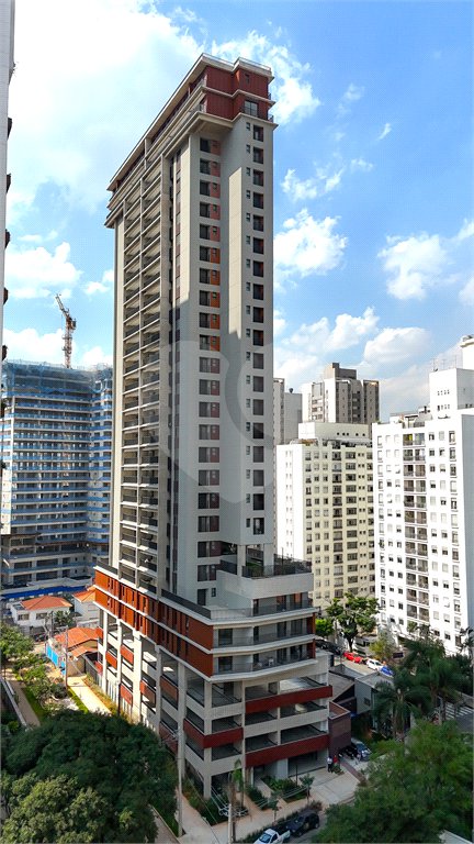 Apartamento à venda com 4 suítes em Jardim das Acácias, São Paulo, SP