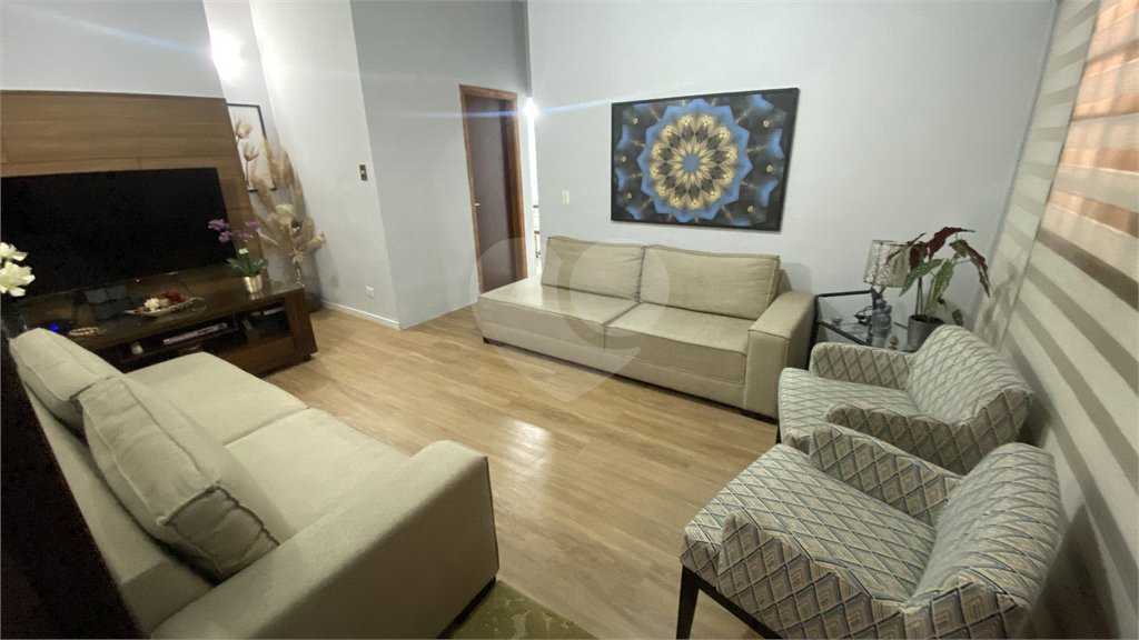 Casa Térrea à venda com 4 quartos, sendo 1 suíte, em Campo Grande, São Paulo, SP
