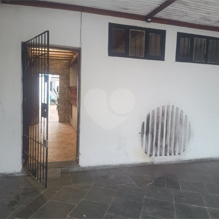 Casa Térrea à venda com 3 quartos, sendo 1 suíte,  em Campininha, São Paulo, SP