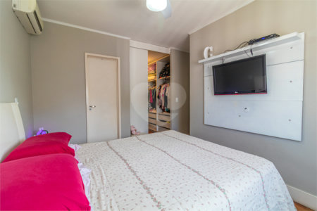 Apartamento à venda com 4 quartos, sendo 1 suíte, em Jardim Marajoara, São Paulo, SP