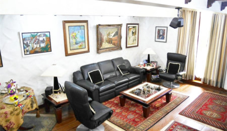 Casa à venda com 4 quartos, sendo 1 suíte, em Jardim Guedala, São Paulo, SP