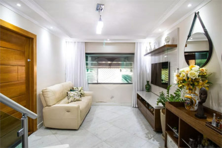 Sobrado à venda com 3 quartos, sendo 1 suíte, em Vila Medeiros, São Paulo, SP