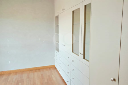 Apartamento à venda com 3 suítes em Vila Gertrudes, São Paulo, SP