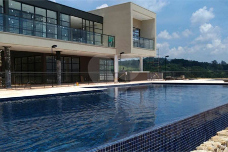 Terreno à venda com 1 suíte no condomínio Altavis Aldeia, Santana de Parnaíba - SP
