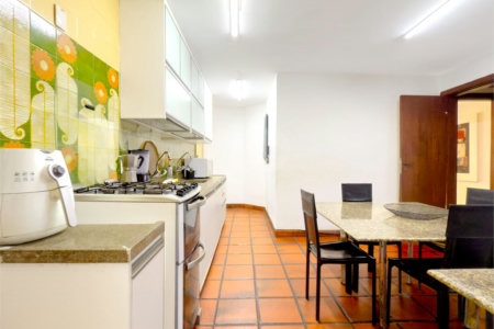 Apartamento à venda com 3 quartos, sendo 1 suíte,  em Lagoa, Rio de Janeiro, RJ