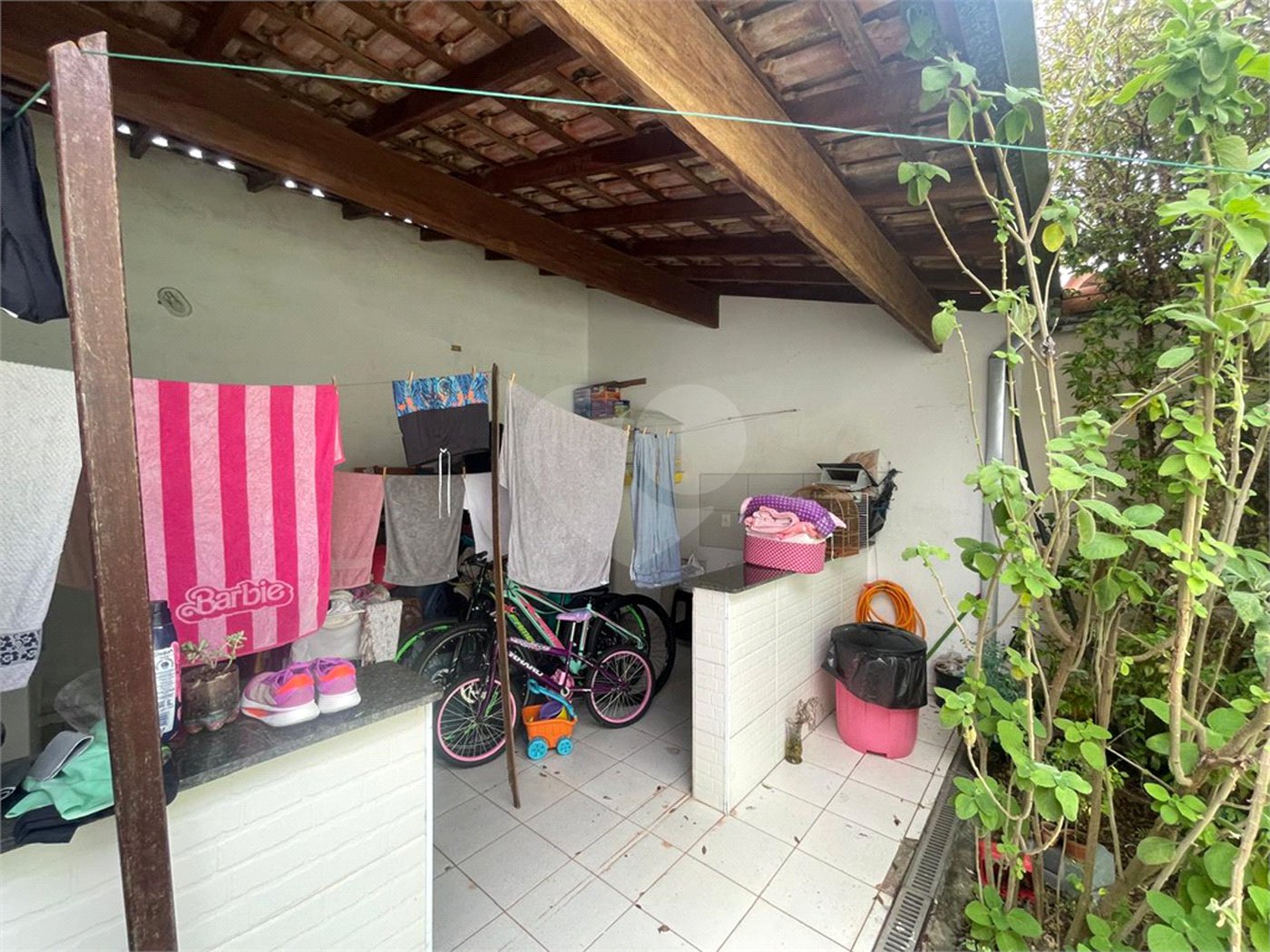 Casa Térrea à venda com 2 quartos, sendo 1 suíte, em Vila Suissa, Mogi das Cruzes, SP