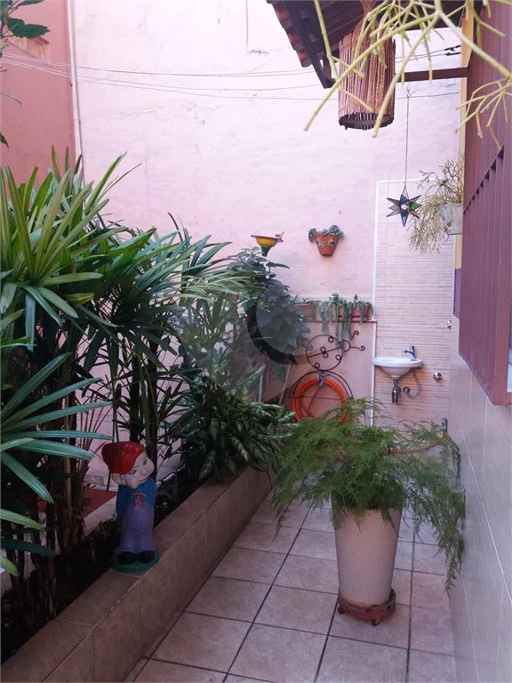 Sobrado à venda com 3 quartos, sendo 1 suíte, em Jardim Japão, São Paulo, SP