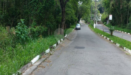 Terreno à venda no condomínio Alpes da Cantareira, Mairiporã - SP