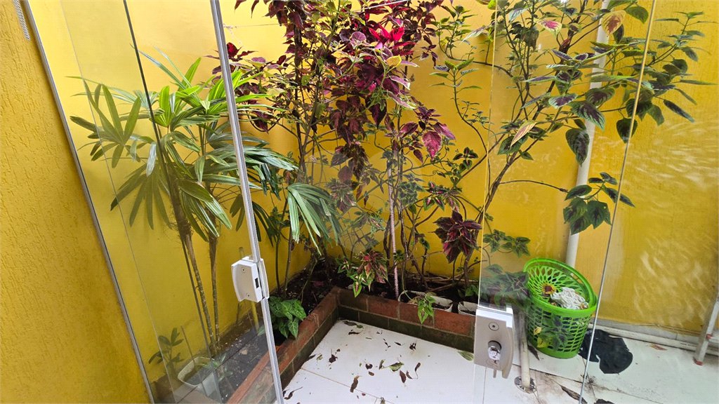 Sobrado à venda com 3 quartos, sendo 1 suíte, em Vila Clarice, São Paulo, SP