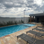 Apartamento à venda ou para alugar com 2 suítes em Alvinópolis, Atibaia, SP
