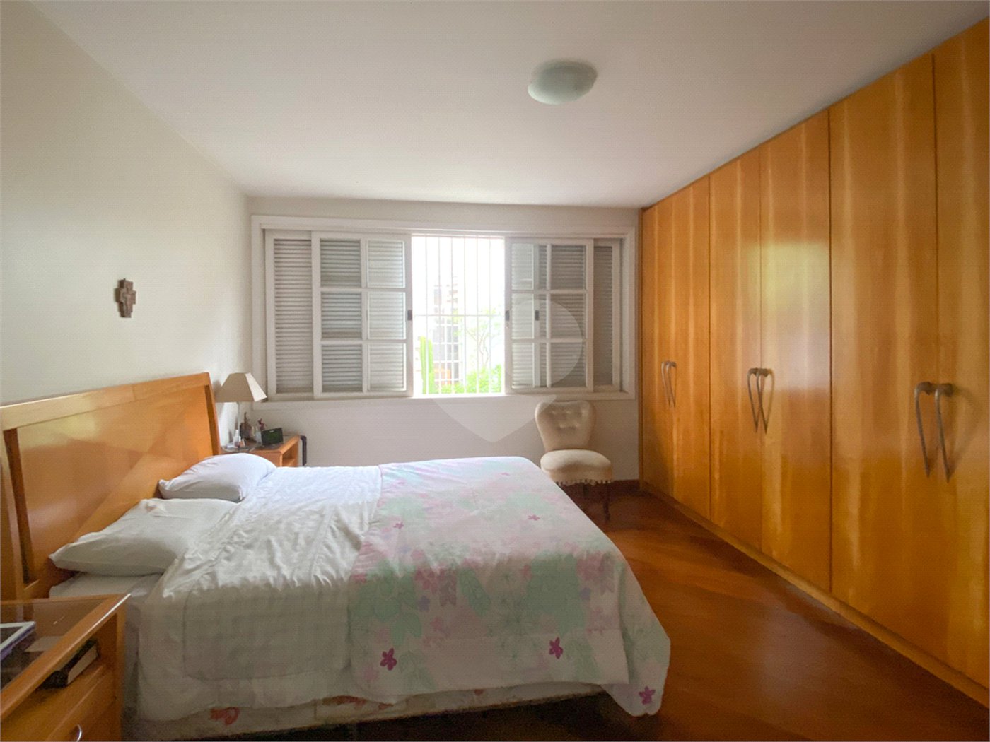 Casa de Vila à venda com 5 quartos, sendo 4 suítes, em Chácara Santo Antônio, São Paulo, SP