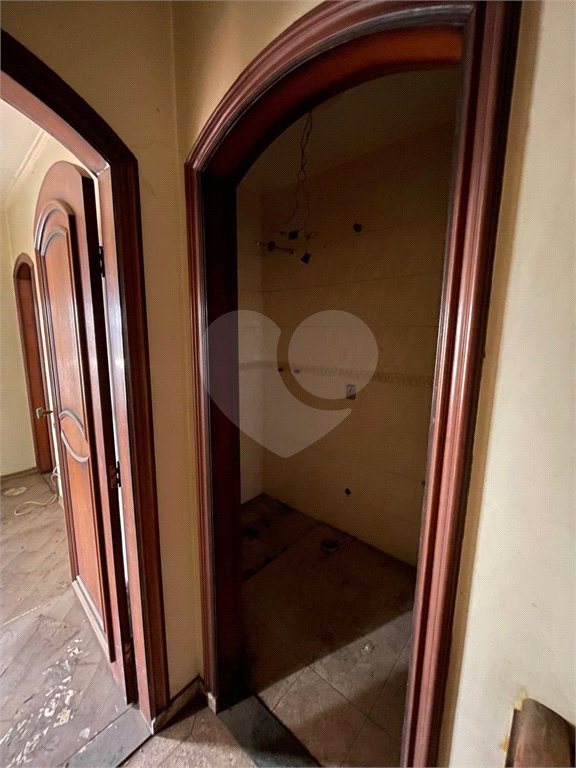 Sobrado à venda com 3 quartos, sendo 2 suítes, em Vila Rosalia, Guarulhos, SP