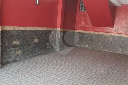Casa à venda com 4 quartos, sendo 1 suíte, em Vila Vitório Mazzei, São Paulo, SP