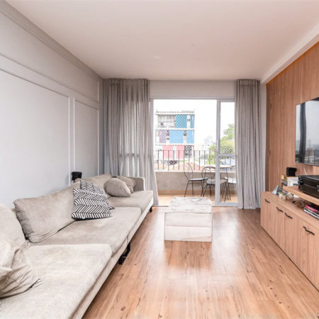Apartamento à venda com 3 quartos, sendo 1 suíte,  em Vila Madalena, São Paulo, SP
