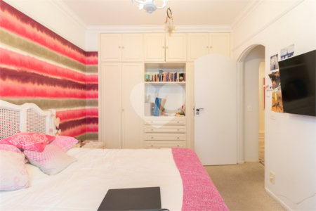 Apartamento à venda com 4 quartos, sendo 1 suíte, em Jardim Paulista, São Paulo, SP