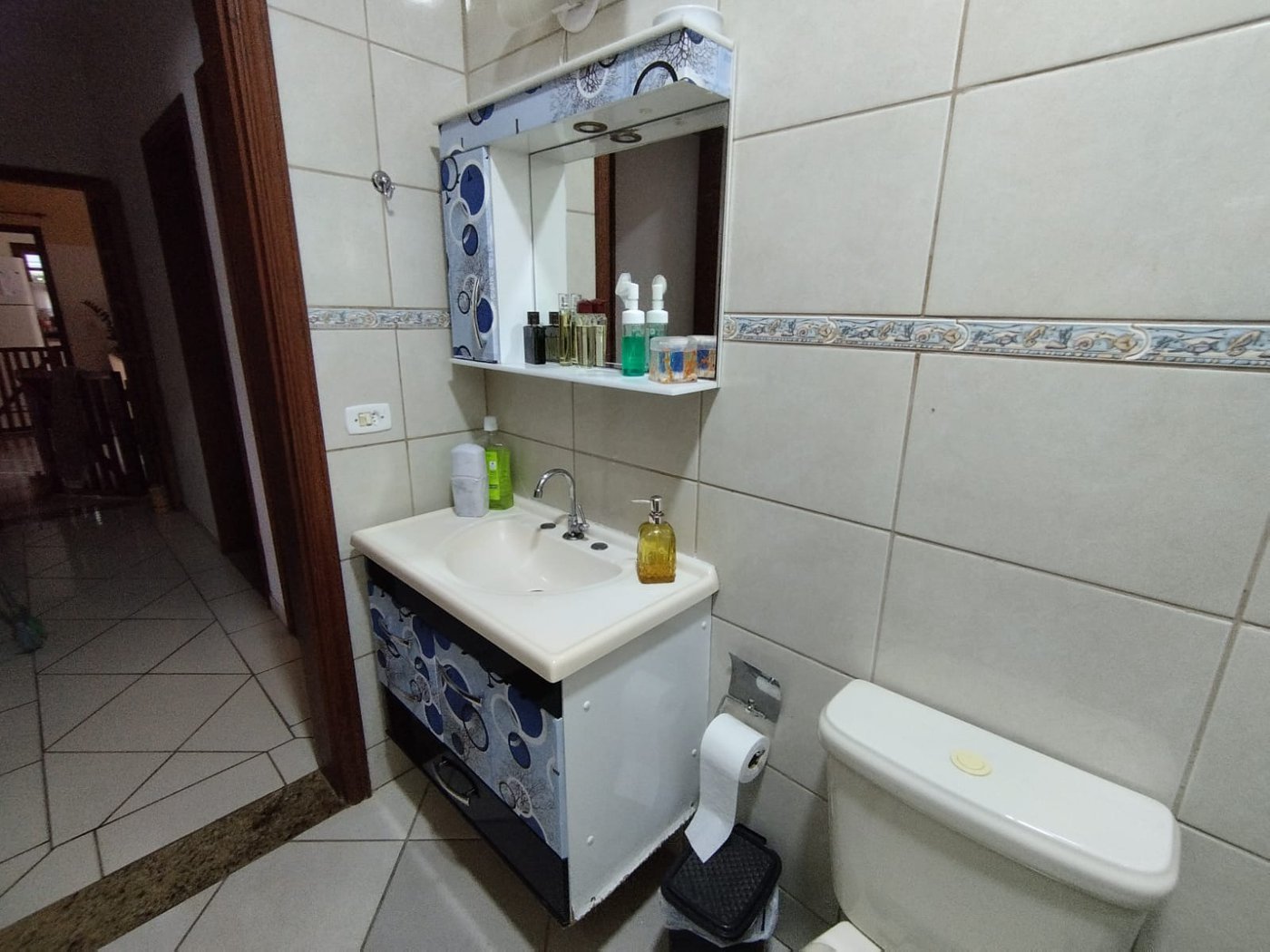 Casa à venda com 3 quartos, sendo 1 suíte, no condomínio Outeiro Das Flores, Itupeva - SP