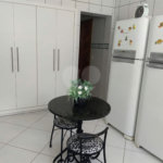 Casa à venda com 4 quartos, sendo 2 suítes, em Vila Petrópolis, Atibaia, SP