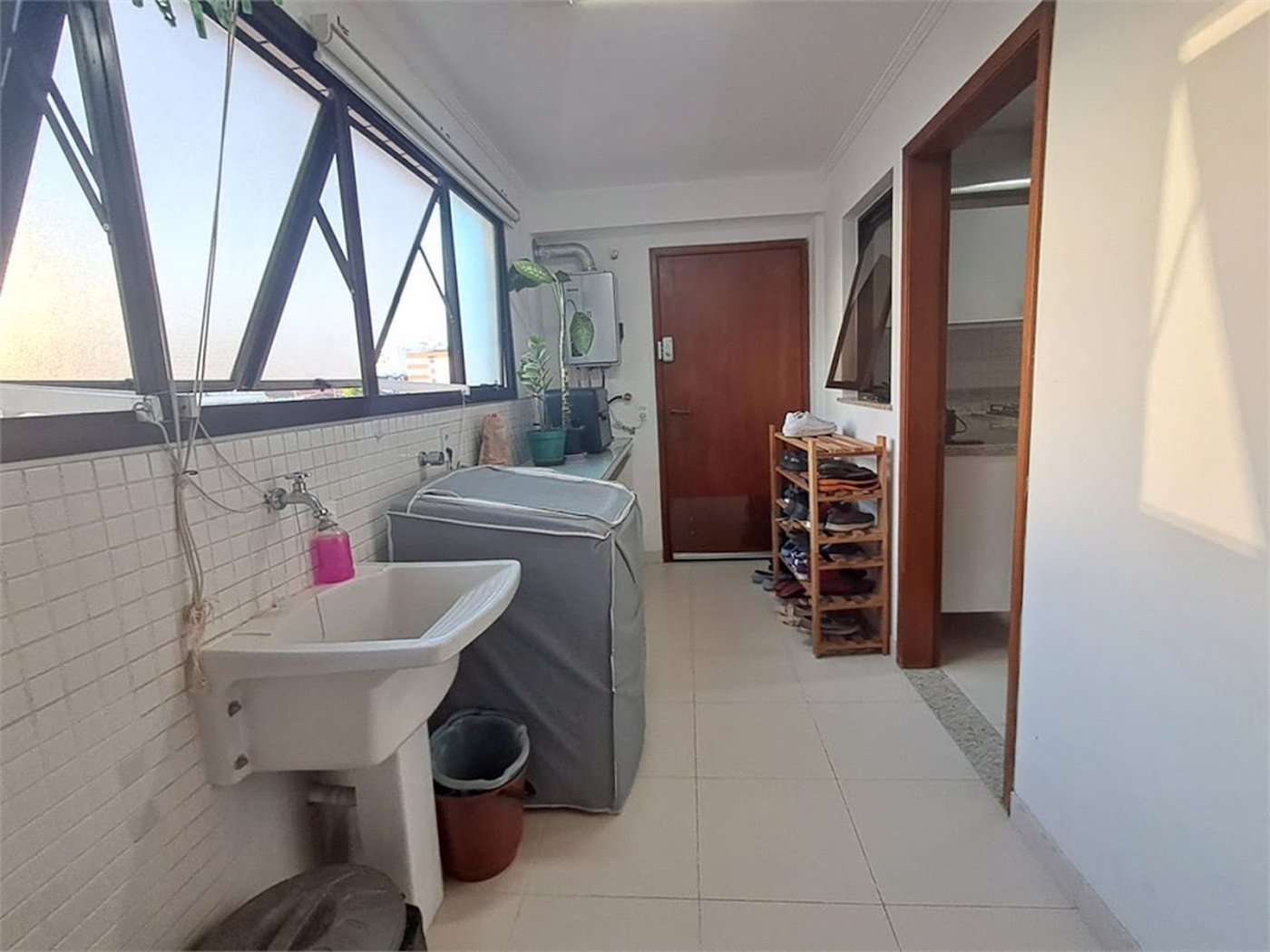 Apartamento com 3 dormitórios à venda, 135 m² por R$ 1.166.000,00 - Pompéia - Santos/SP