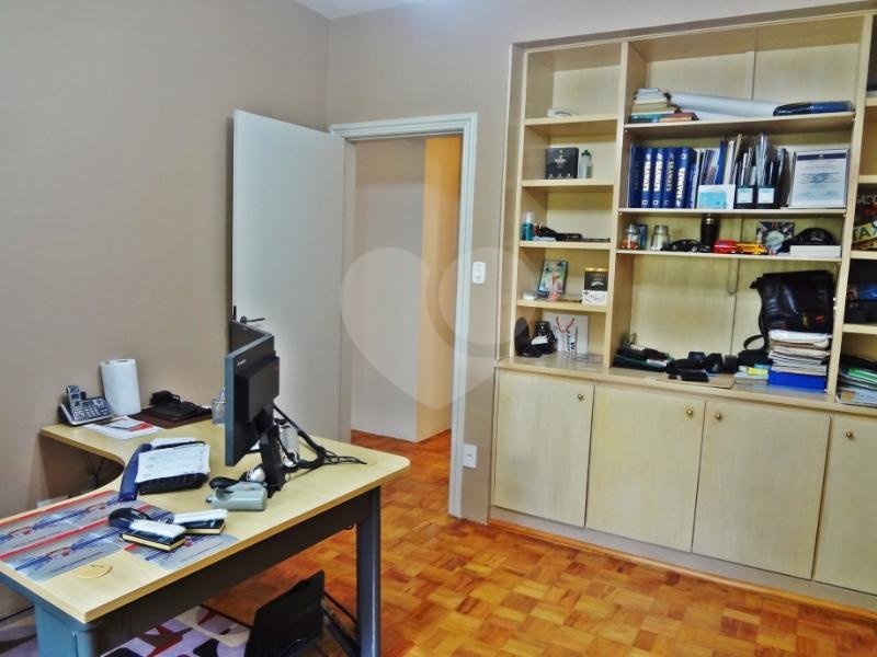 Apartamento à venda com 4 quartos, sendo 1 suíte, em Jardim Paulista, São Paulo, SP