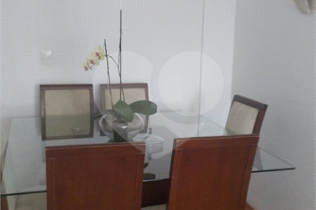 Apartamento à venda com 2 quartos, sendo 1 suíte,  em Jardim Parque Morumbi, São Paulo, SP