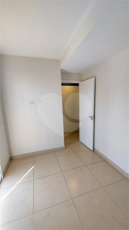 Apartamento à venda com 2 quartos em Parada Inglesa, São Paulo, SP