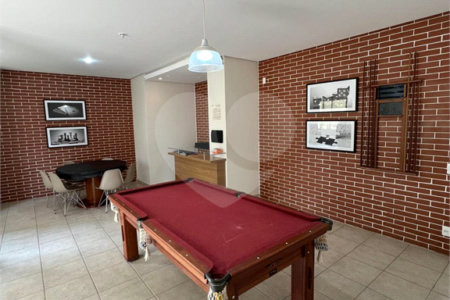 Apartamento à venda com 3 quartos, sendo 1 suíte,  em Parque Reboucas, São Paulo, SP