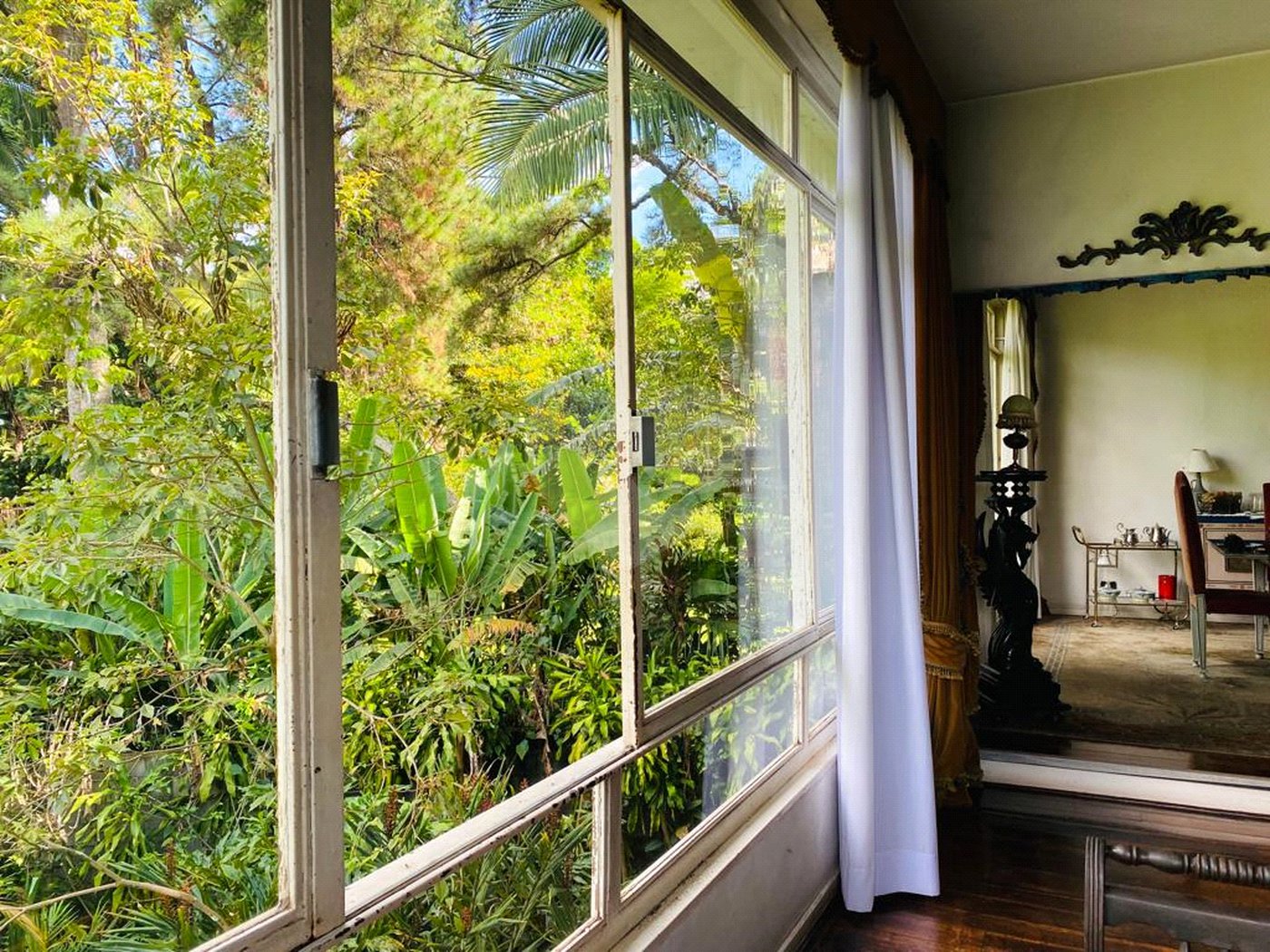 Casa à venda com 4 quartos, sendo 1 suíte, em Alto da Boa Vista, São Paulo, SP
