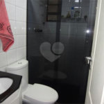COBERTURA COM PISCINA E CHURRASQUEIRA NA CASA VERDE.