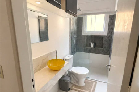 Casa à venda com 3 quartos, sendo 1 suíte,  no condomínio Vilagio Viccino, São Paulo - SP