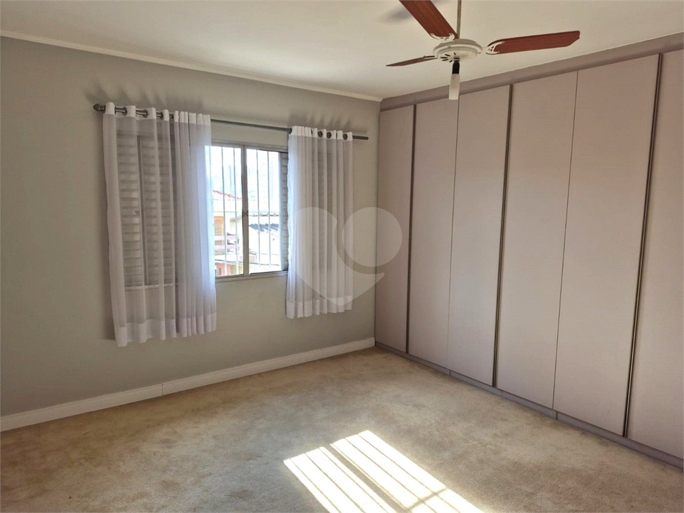 Sobrado à venda com 4 quartos, sendo 1 suíte, em Vila Guilherme, São Paulo, SP