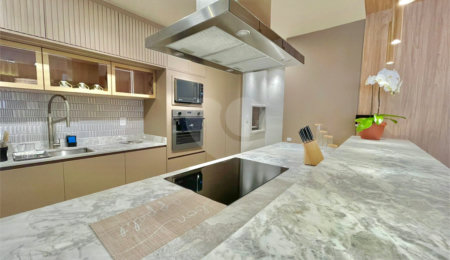 Apartamento à venda com 3 suítes em Jurerê, Florianópolis, SC