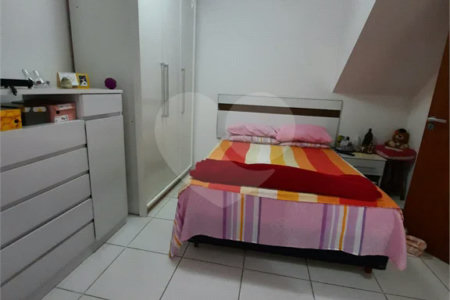 Sobrado à venda com 3 quartos, sendo 2 suítes, em Vila Mazzei, São Paulo, SP