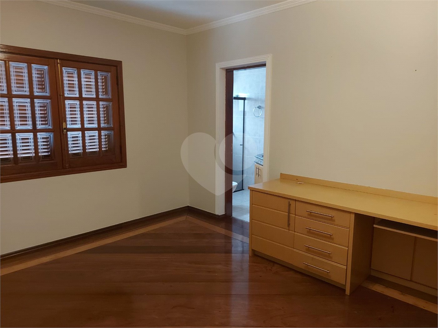 Sobrado para alugar com 3 suítes em Tremembé, São Paulo, SP