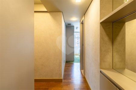 Apartamento para alugar com 2 quartos, sendo 1 suíte, em Vila Olímpia, São Paulo, SP